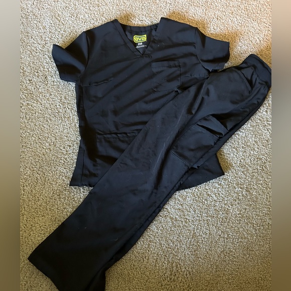 Bundle of 3 black scrubs - Picture 3 of 7
